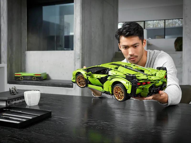 42115 Lamborghini Sian TOYS by LEGO at Sundora