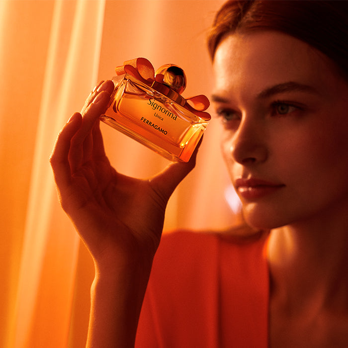 SIGNORINA UNICA EAU DE PARFUM PERFUME by SALVATORE FERRAGAMO at Sundora