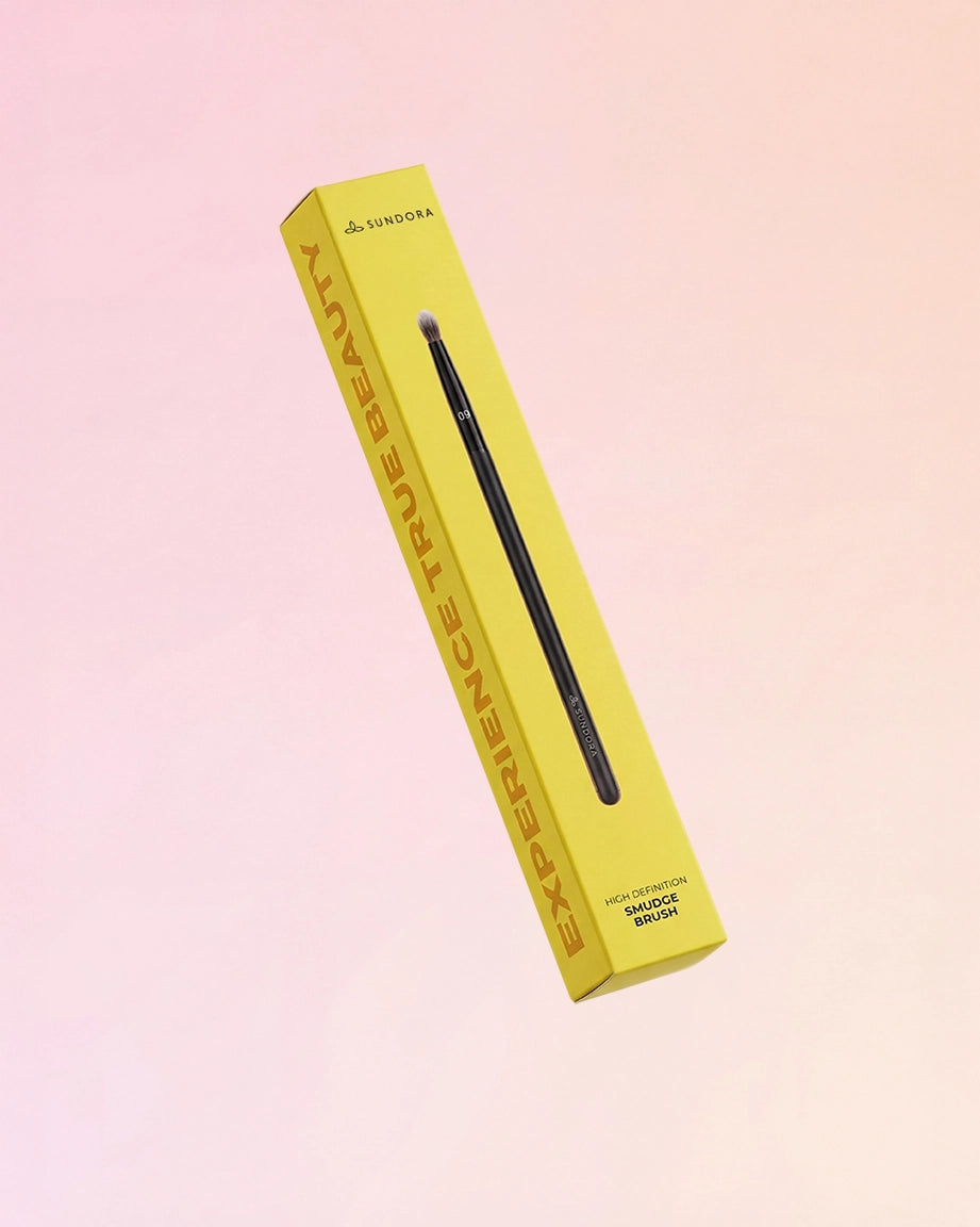 09 High Definition Smudge Brush COSMETICS AND MAKEUP by SUNDORA at Sundora