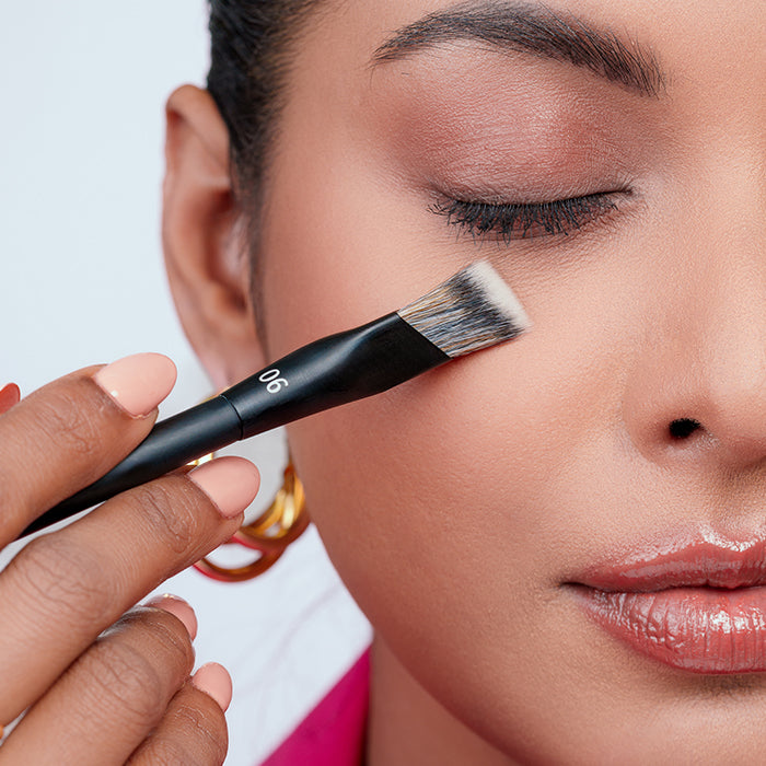06 High Definition Angled Concealer Brush COSMETICS AND MAKEUP by SUNDORA at Sundora