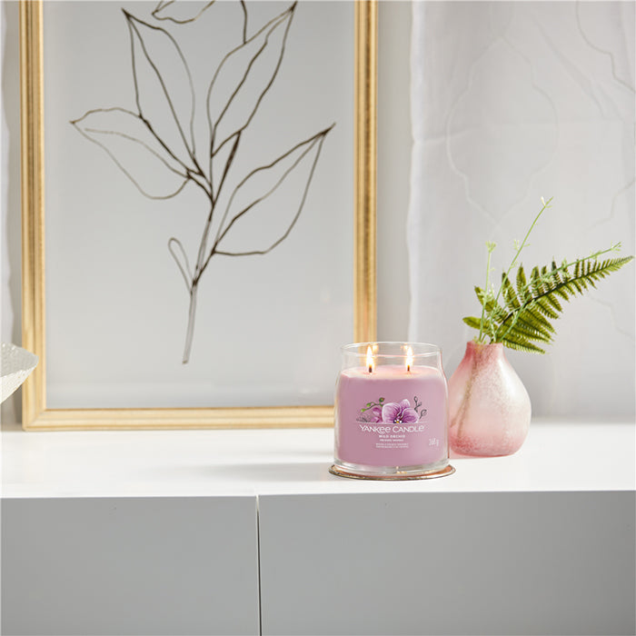 Wild Orchid Signature Medium Jar Candle