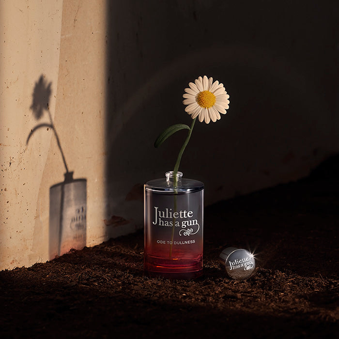 ODE TO DULLNESS EDP PERFUME by JULIETTE HAS A GUN at Sundora