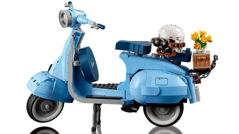 10298 Vespa 125 TOYS by LEGO at Sundora