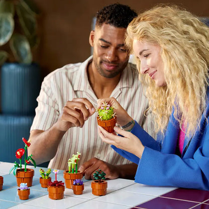 10329 BOTANICAL COLLECTION TINY PLANTS TOYS by LEGO at Sundora