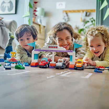 10445 F1® Team Race Cars &amp; Drivers