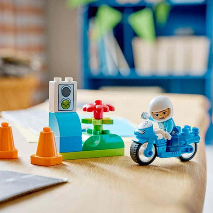 10471 Blue Police Motorcycle