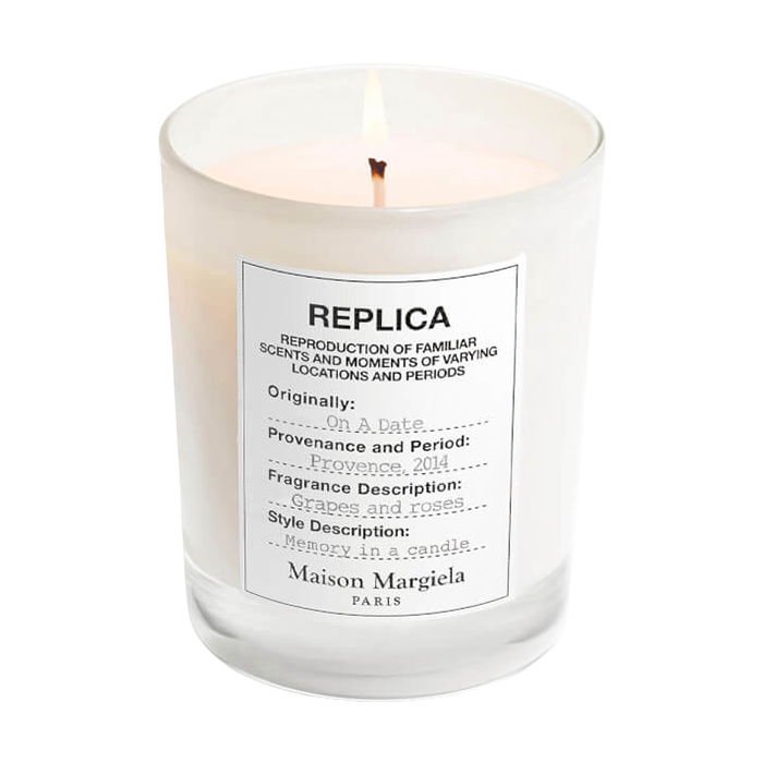 REPLICA ON A DATE SCENTED CANDLE CANDLE by MAISON MARGIELA at Sundora