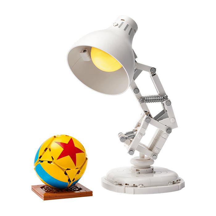 21357 Disney Pixar Luxo Jr.