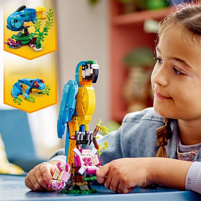 31136 EXOTIC PARROT TOYS by LEGO at Sundora