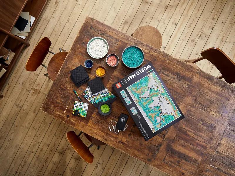 31203 World Map TOYS by LEGO at Sundora