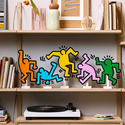 31216 Keith Haring – Dancing Figures