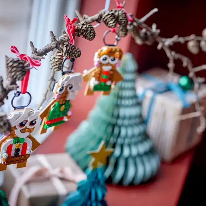 40642 GINGERBREAD ORNAMENTS TOYS by LEGO at Sundora