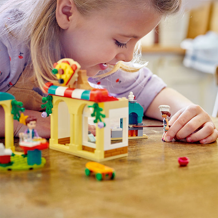 41705 HEARTLAKE CITY PIZZERIA TOYS by LEGO at Sundora