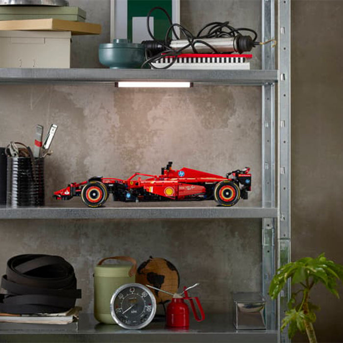 42207 Ferrari SF-24 F1 Car