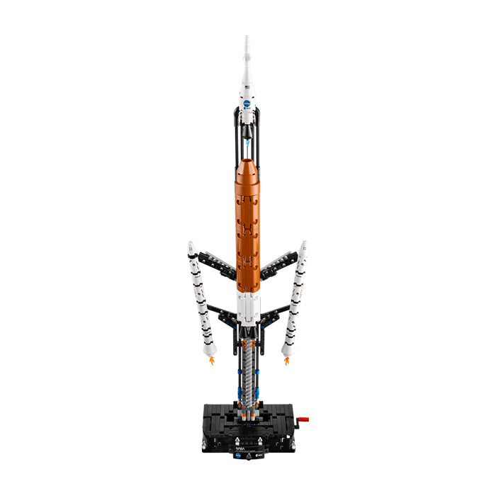 42221 NASA Artemis Space Launch System Rocket