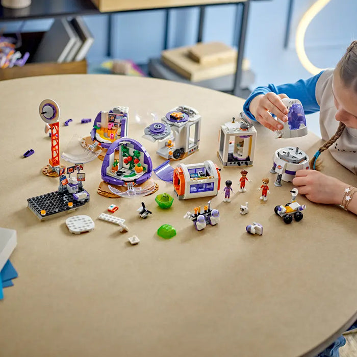 42605 MARS SPACE BASE AND ROCKET TOYS by LEGO at Sundora