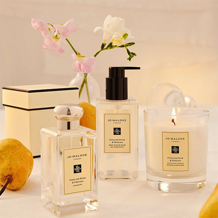 ENGLISH PEAR &amp; FREESIA BODY &amp; HAND WASH BODY &amp; HAND WASH by JO MALONE at Sundora
