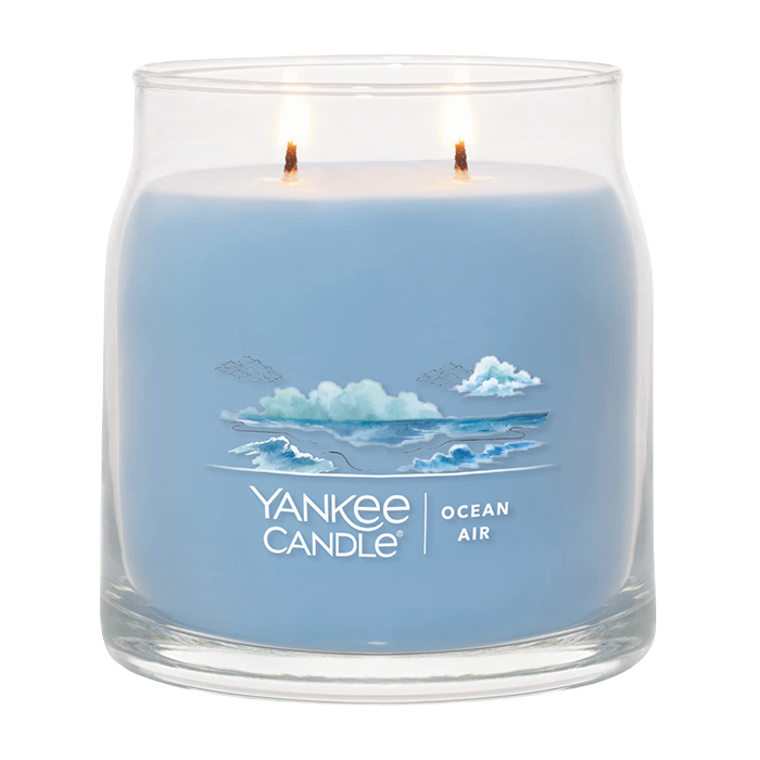 Ocean Air Signature Medium Jar Candle
