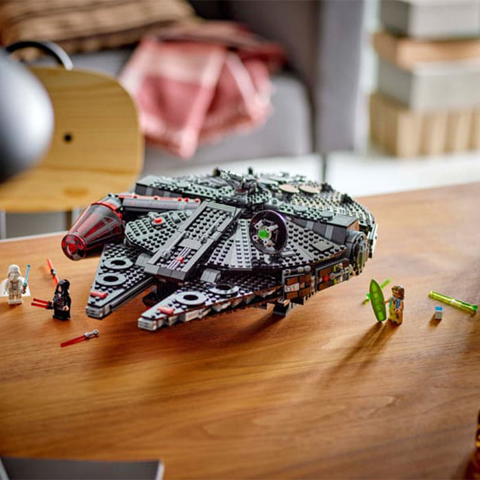 75389 The Dark Falcon