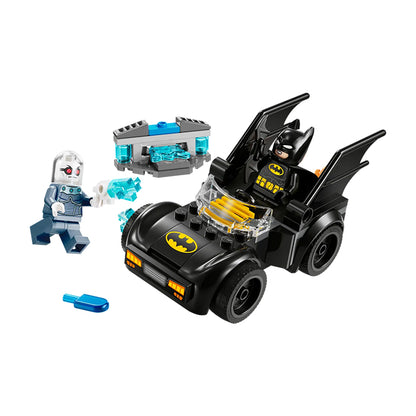 76301 Batman™ &amp; Batmobile™ vs. Mr. Freeze™