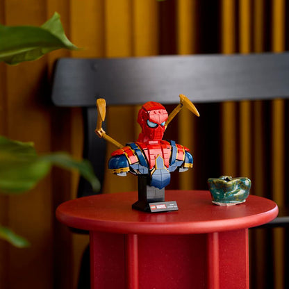 76326 Iron Spider-Man Bust