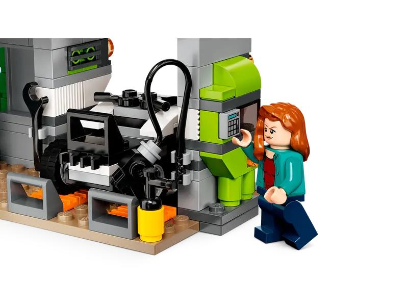 76949 Giganotosaurus &amp; Therizinosaurus Attack TOYS by LEGO at Sundora