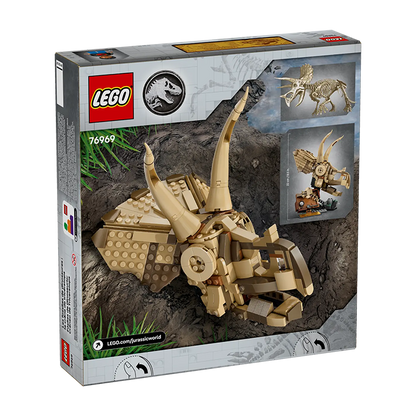 76969 Dinosaur Fossils: Triceratops Skull
