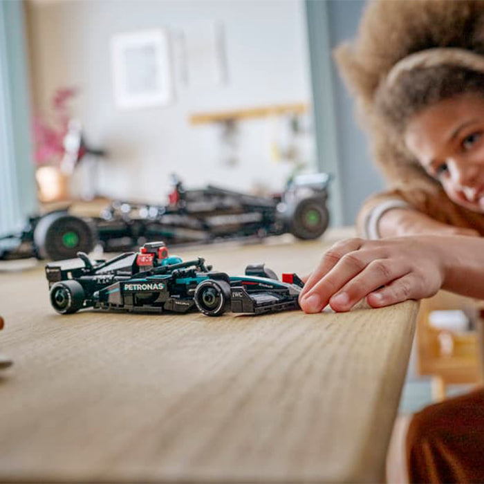 77244 Mercedes-AMG F1® W15 Race Car