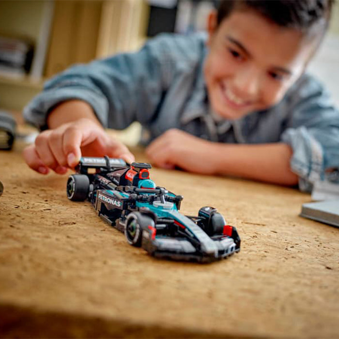 77244 Mercedes-AMG F1® W15 Race Car