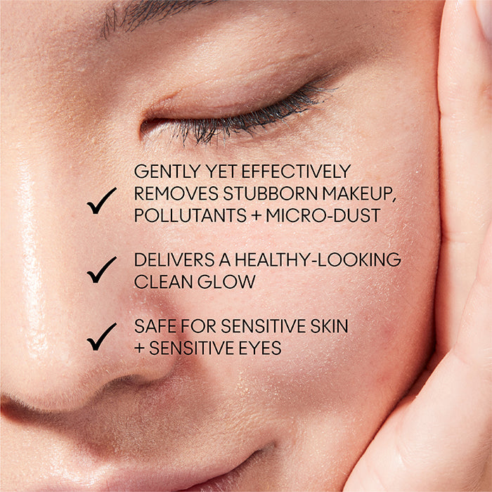 HYPER REAL FRESH CANVAS CLEANSING OIL SKINCARE by MAC at Sundora