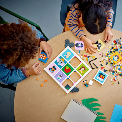 43221 100 YEARS OF DISNEY ANIMATION ICONS TOYS by LEGO at Sundora