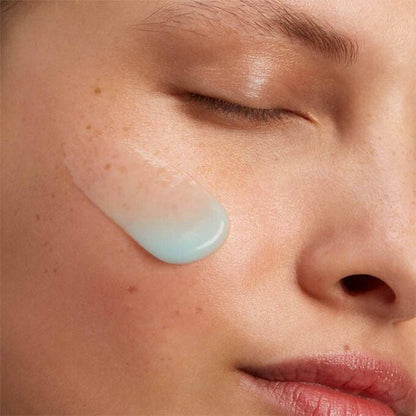 HYDRA-ESSENTIEL [HA²] MATTE GEL MOISTURIZER by CLARINS at Sundora