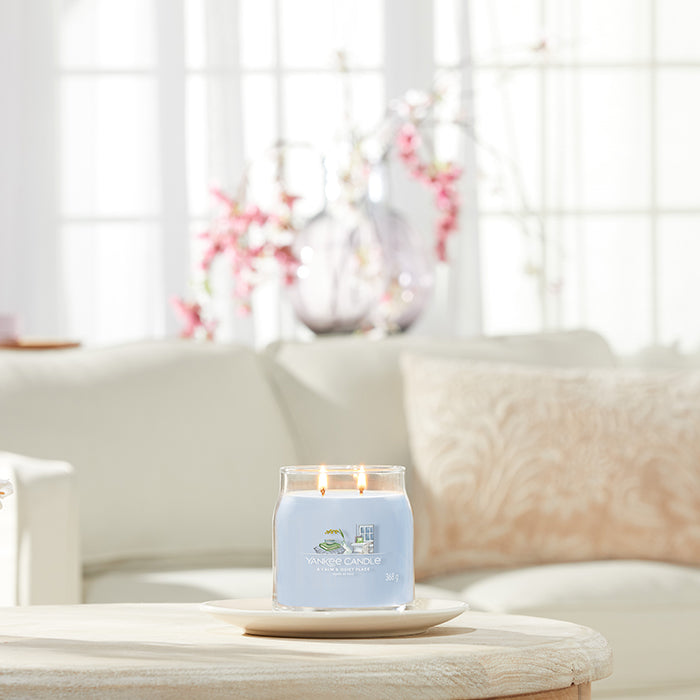 A CALM &amp; QUIET PLACE SIGNATURE JAR CANDLE by YANKEE CANDLE at Sundora
