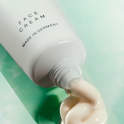 MICROBIOTIC BALANCING FACE CREAM FACE CREAM by DR. BARBARA STURM at Sundora