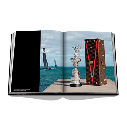 Louis Vuitton: Trophy Trunks