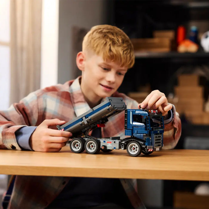 42203 Tipping Dump Truck