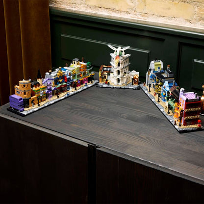76444 Diagon Alley™ Wizarding Shops