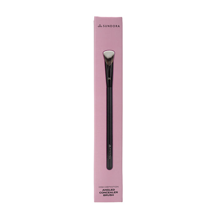 06 High Definition Angled Concealer Brush COSMETICS AND MAKEUP by SUNDORA at Sundora