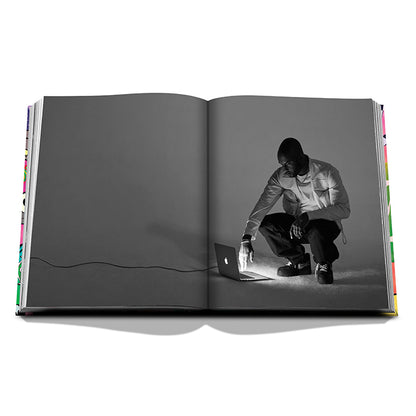 Louis Vuitton: Virgil Abloh (Classic Cartoon Cover)