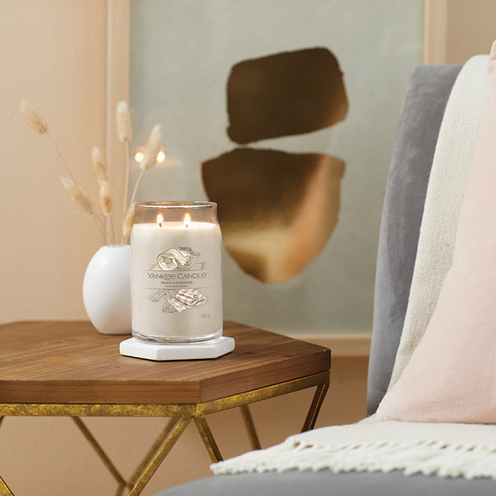 WARM CASHMERE SIGNATURE JAR CANDLE by YANKEE CANDLE at Sundora