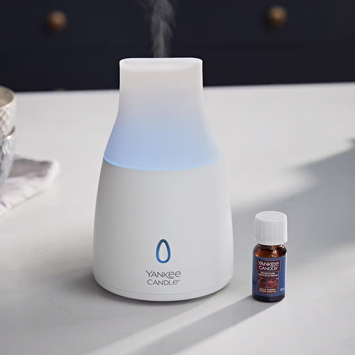 BLACK CHERRY ULTRASONIC DIFFUSER AROMA OIL DIFFUSER by YANKEE CANDLE at Sundora