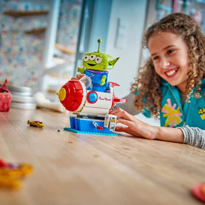 43307 Alien with Pizza Planet Rocket Ride