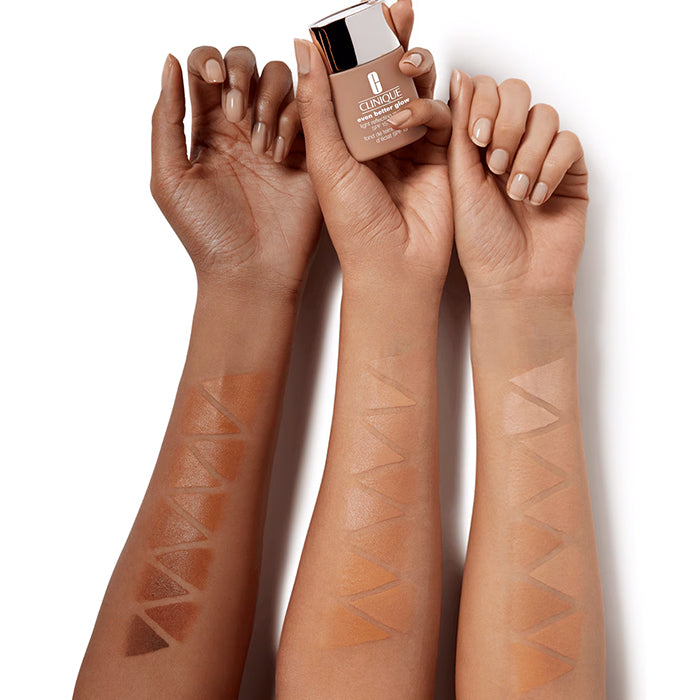 EVEN BETTER GLOW SPF 15 LIQUID FOUNDATION FOUNDATION by CLINIQUE at Sundora