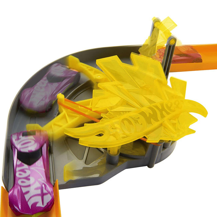 TRACK BUILDER LIGHTNING SPEED PACK TRACKSETS &amp; PLAYSETS by HOT WHEELS at Sundora