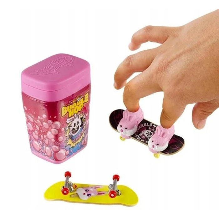 Skate Vehicle Toy Set Eraser Bubble Explosion FINGERBOARD TOY SET by HOT WHEELS at Sundora