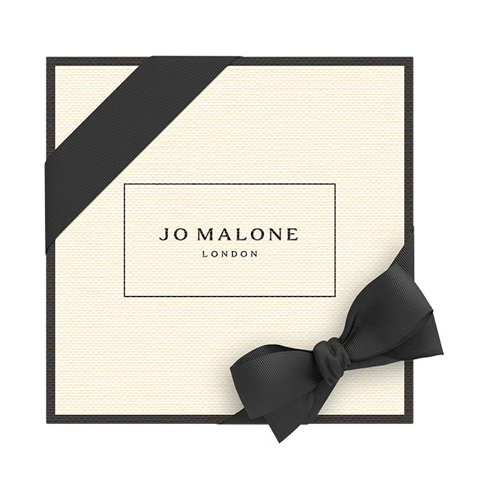 ENGLISH PEAR &amp; FREESIA SCENTED CANDLE CANDLE by JO MALONE at Sundora