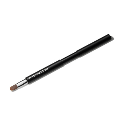 318 SYNTHETIC RETRACTABLE LIP BRUSH MAKEUP BRUSH by MAC at Sundora