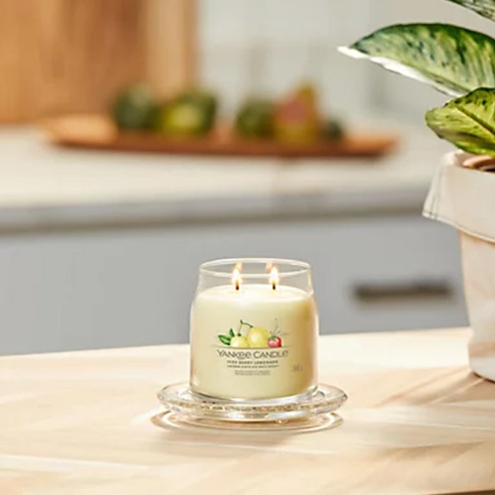 Iced Berry Lemonade Signature Medium Jar Candle
