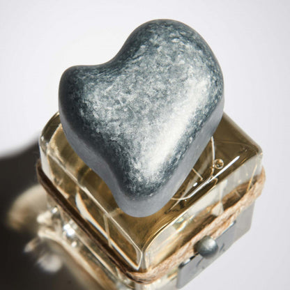 OMEGA PERFUME by MENDITTOROSA at Sundora