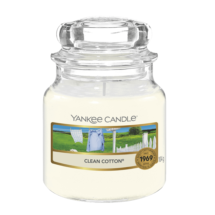 CLEAN COTTON CLASSIC JAR CANDLE by YANKEE CANDLE at Sundora
